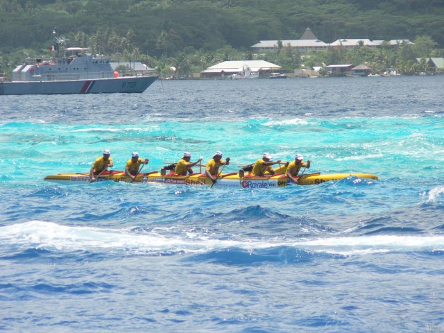 29- La pirogue de tete 